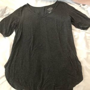 V-Neck 3/4 Sleeve Torrid Gray Shirt